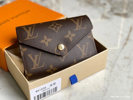 Aaa replica bags Vuitton Louis Wallet VICTORINE 0804